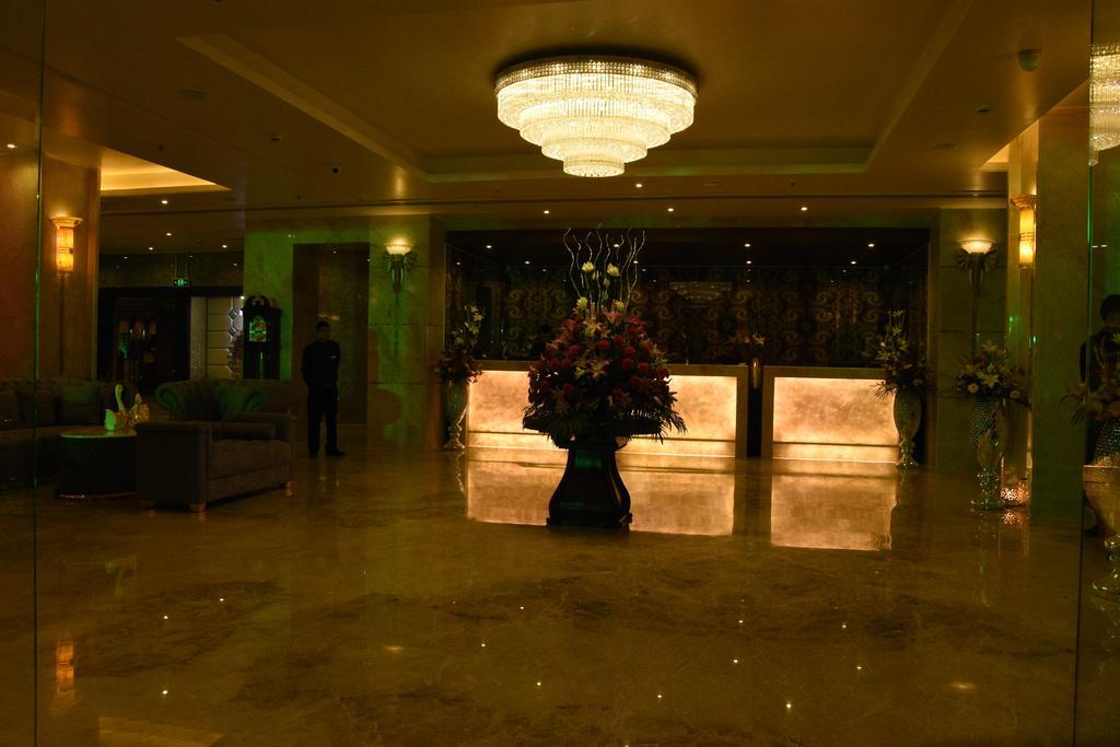 Clarion Inn Jaipur Kukas Exterior photo